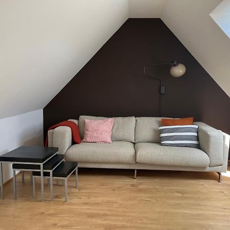 Sova Apartment Hostka  Bagian luar foto