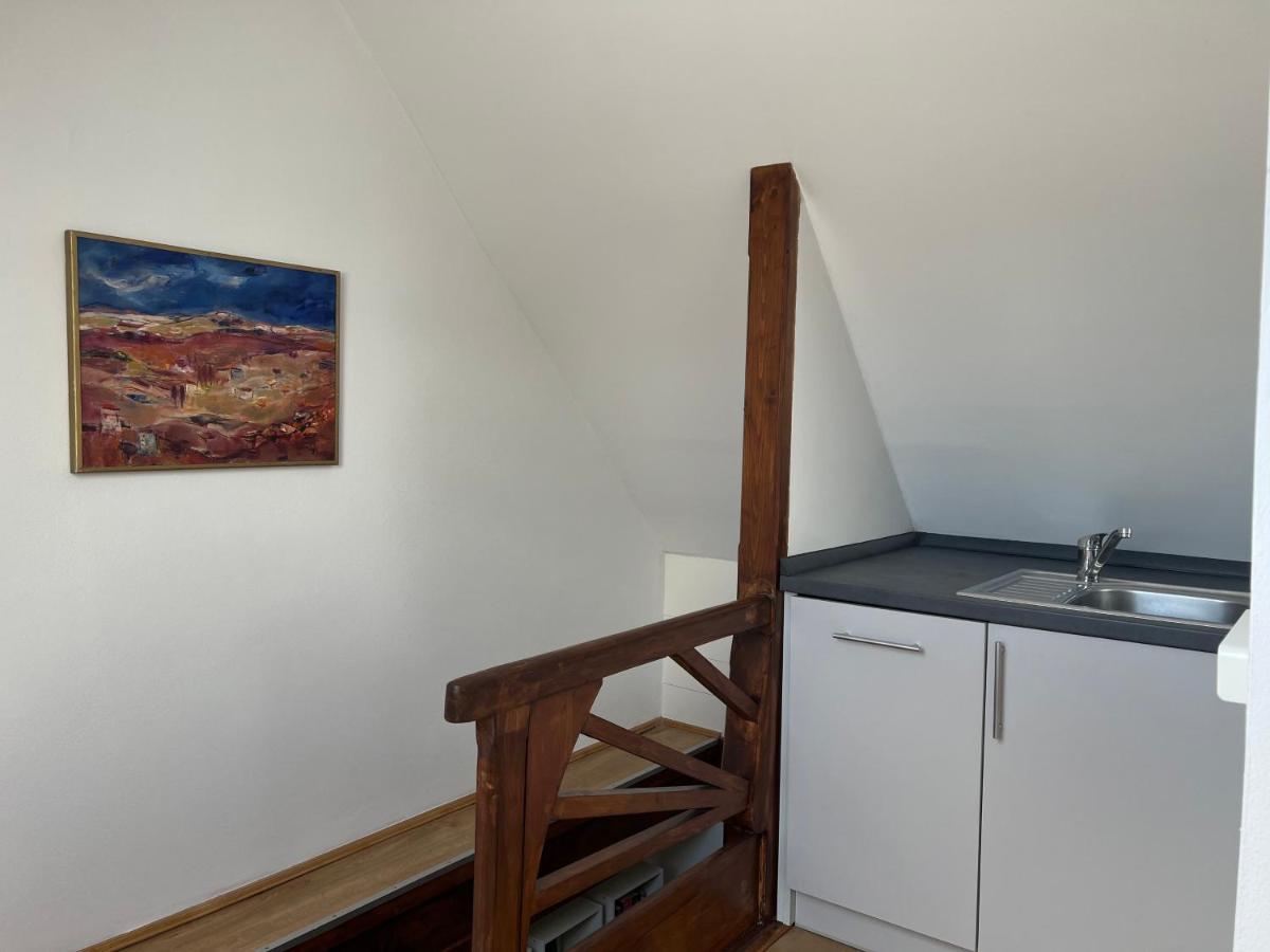 Sova Apartment Hostka  Bagian luar foto